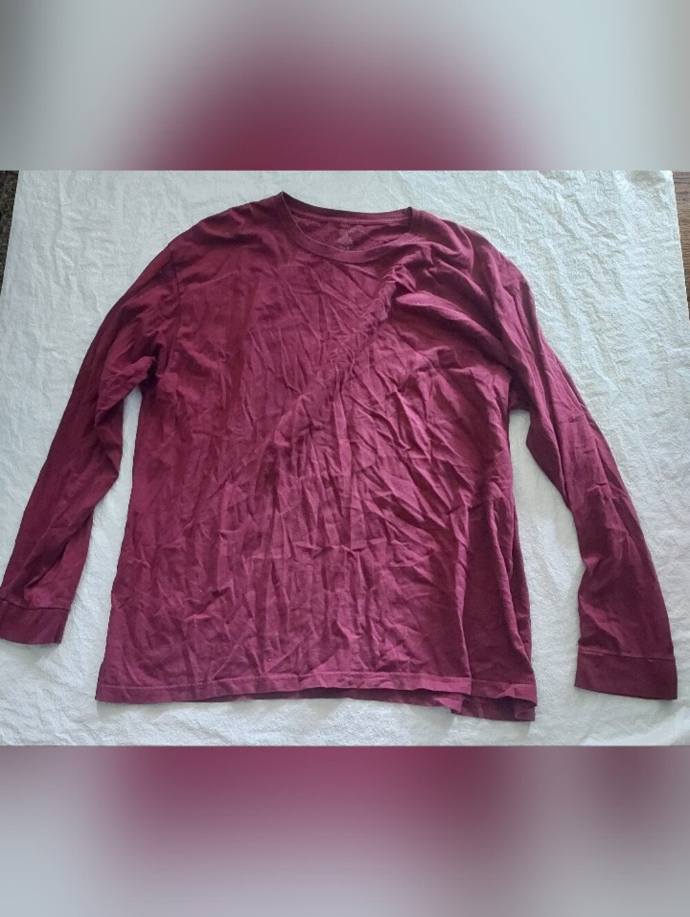 Men's Long-Sleeve Crewneck Shirt in Wine - Picture 1 of 2